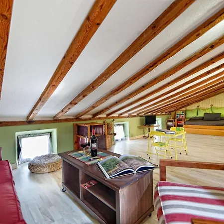 Holiday home Rural Pueblo De La Ribera