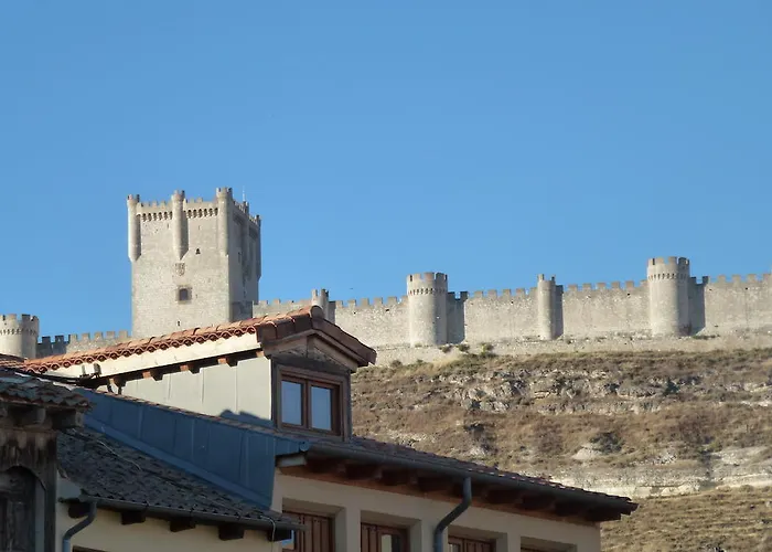 Rural Pueblo De La Ribera