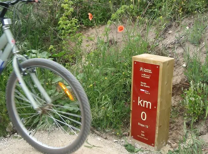 Rural Pueblo De La Ribera * Peñafiel